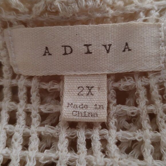 Adiva wide sleeve multi fabric style  cream crochet top blouse  Sz 2X - Picture 6 of 6